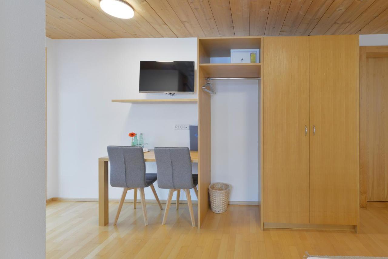 Pension Haus Romy Schoppernau Exteriör bild