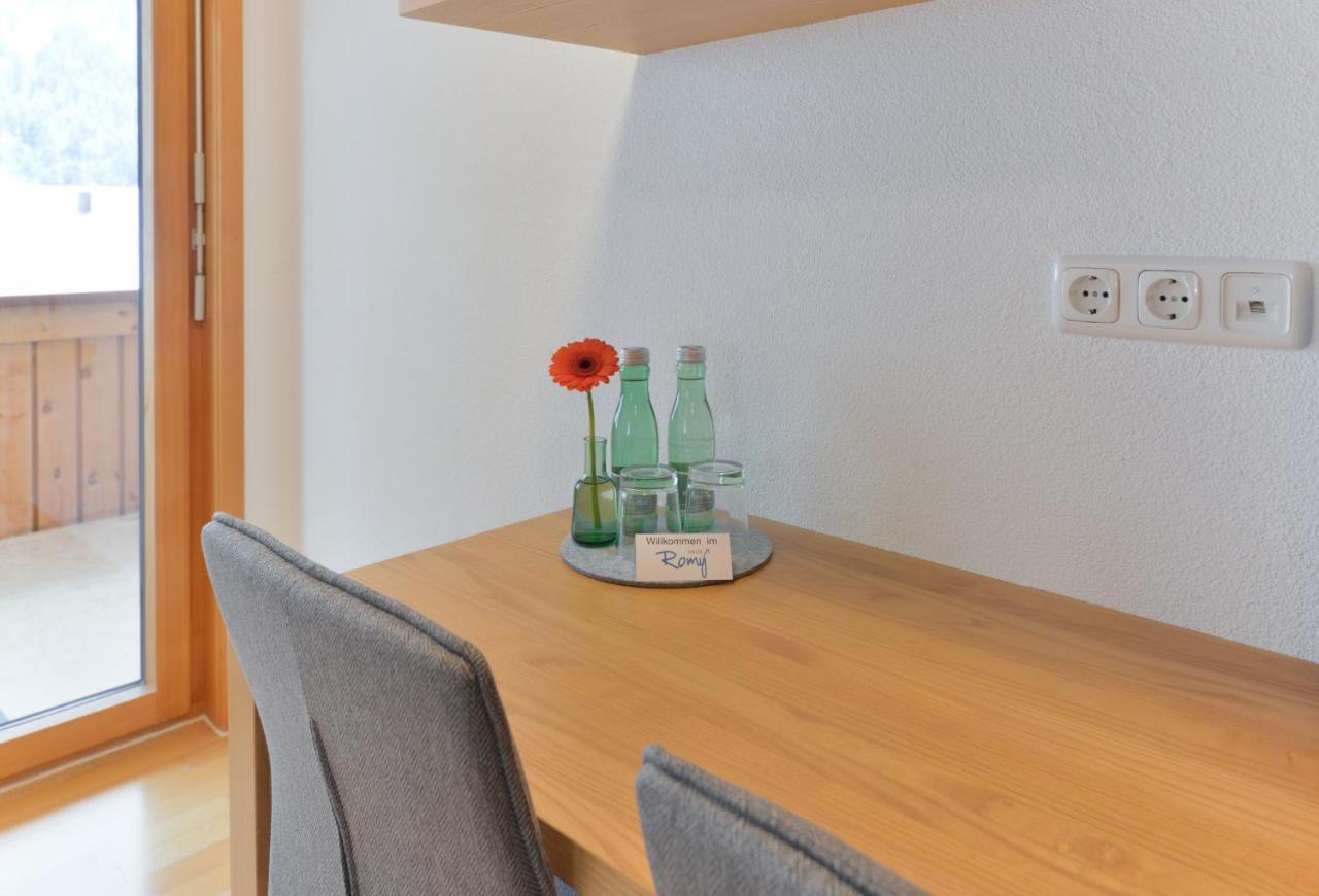 Pension Haus Romy Schoppernau Exteriör bild