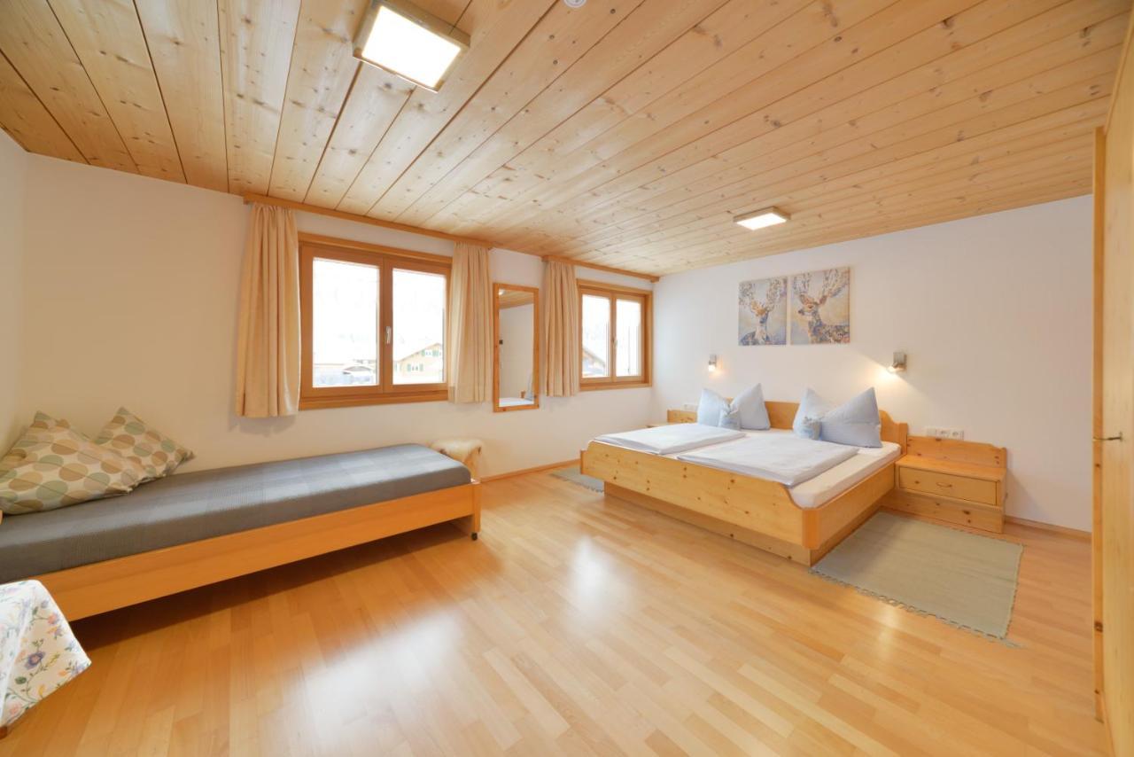 Pension Haus Romy Schoppernau Exteriör bild
