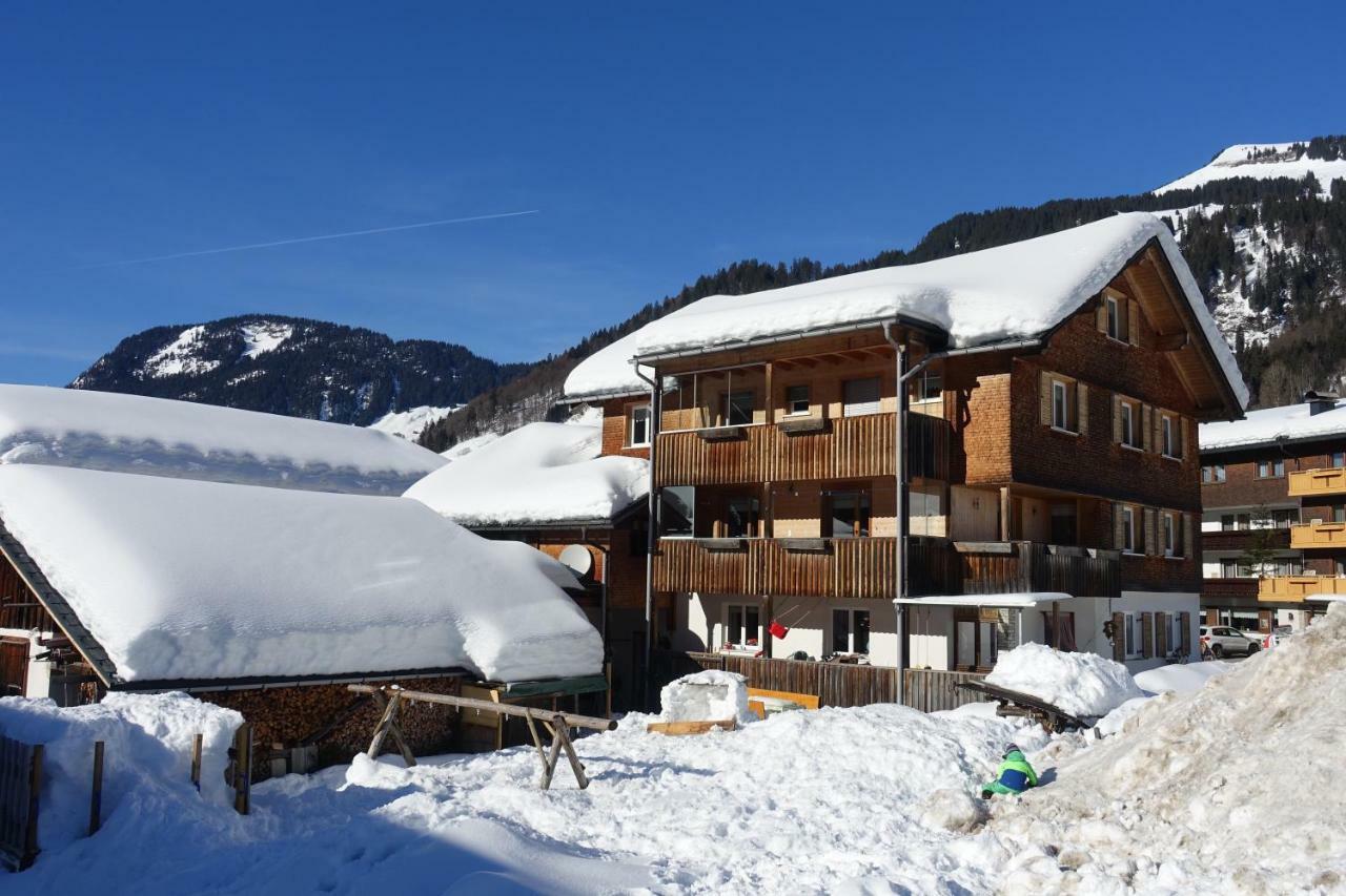 Pension Haus Romy Schoppernau Exteriör bild