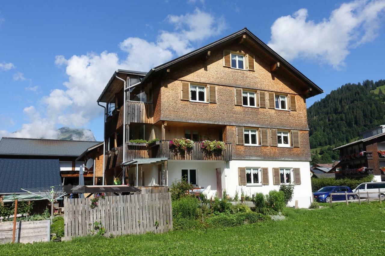 Pension Haus Romy Schoppernau Exteriör bild