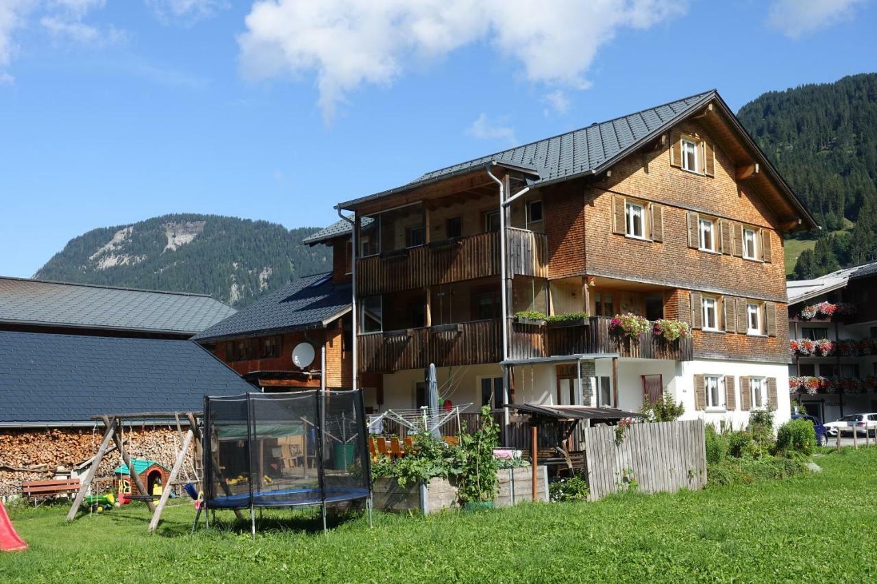Pension Haus Romy Schoppernau Exteriör bild